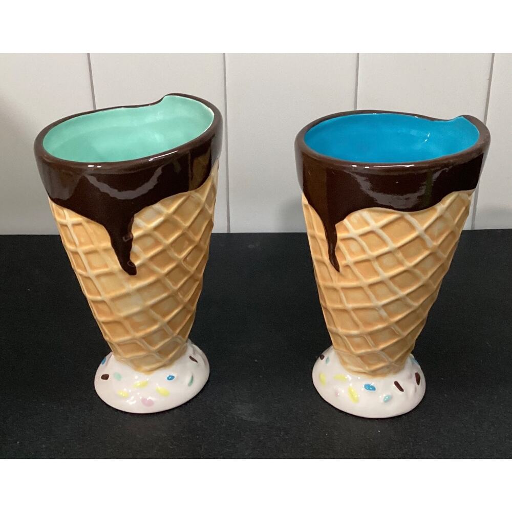 Pier 1 Imports Set Of 2 Waffle Cone Ice Cream Sundae Cups Bowls 6.5”